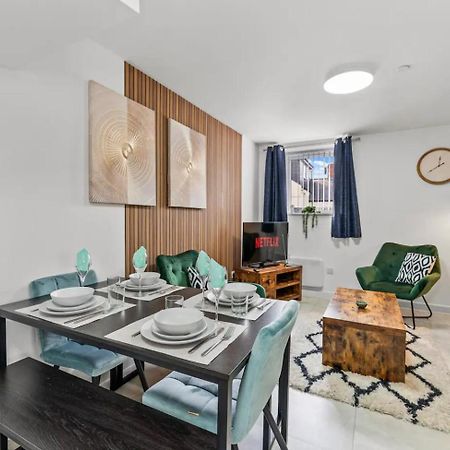 A Stylish Luxury 2 Bedroom Duplex Apartment Κάρντιφ Εξωτερικό φωτογραφία